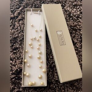 Honora Pearl Necklace. Like New. Authentic.